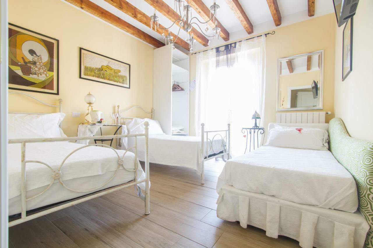 B&B Antico Cortile Милано Екстериор снимка