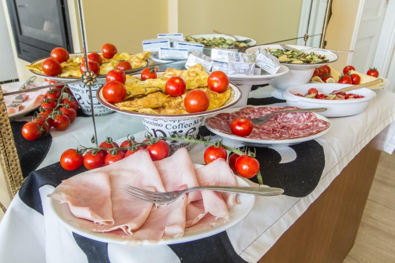 B&B Antico Cortile Милано Екстериор снимка